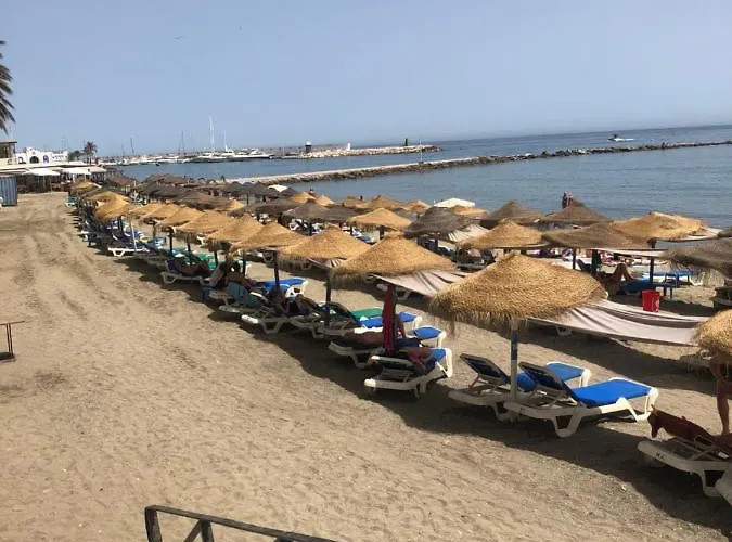 Front Line - 2 Bedroom & 2 Bathrooms