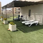 Front Line - 2 Bedroom & 2 Bathrooms Appartement