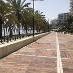 Front Line - 2 Bedroom & 2 Bathrooms